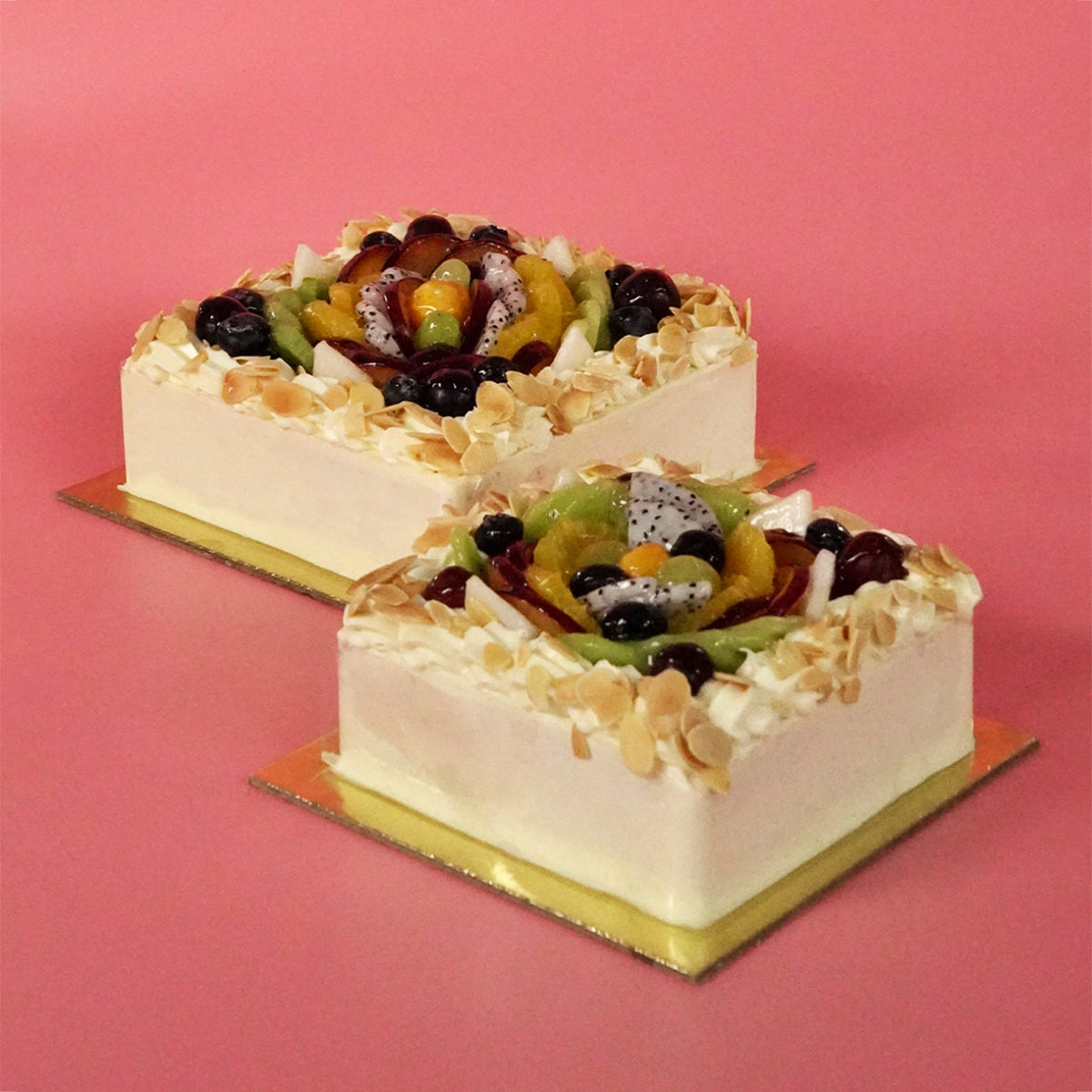 Korean Style Fresh Fruit Cakes | Order Eggless Cakes From ZoetDesserts ...