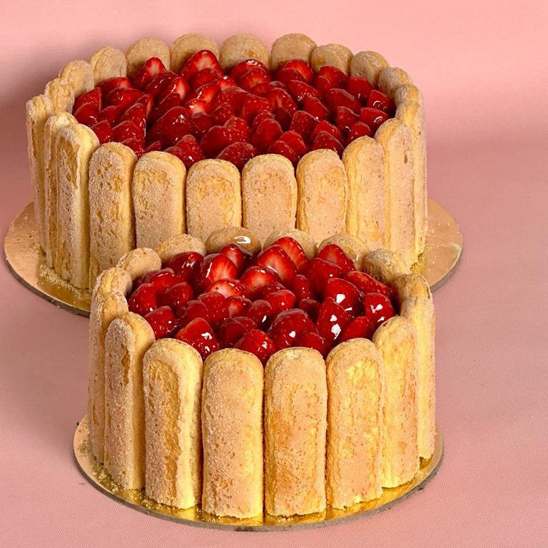 Strawberry Tiramisu Cake